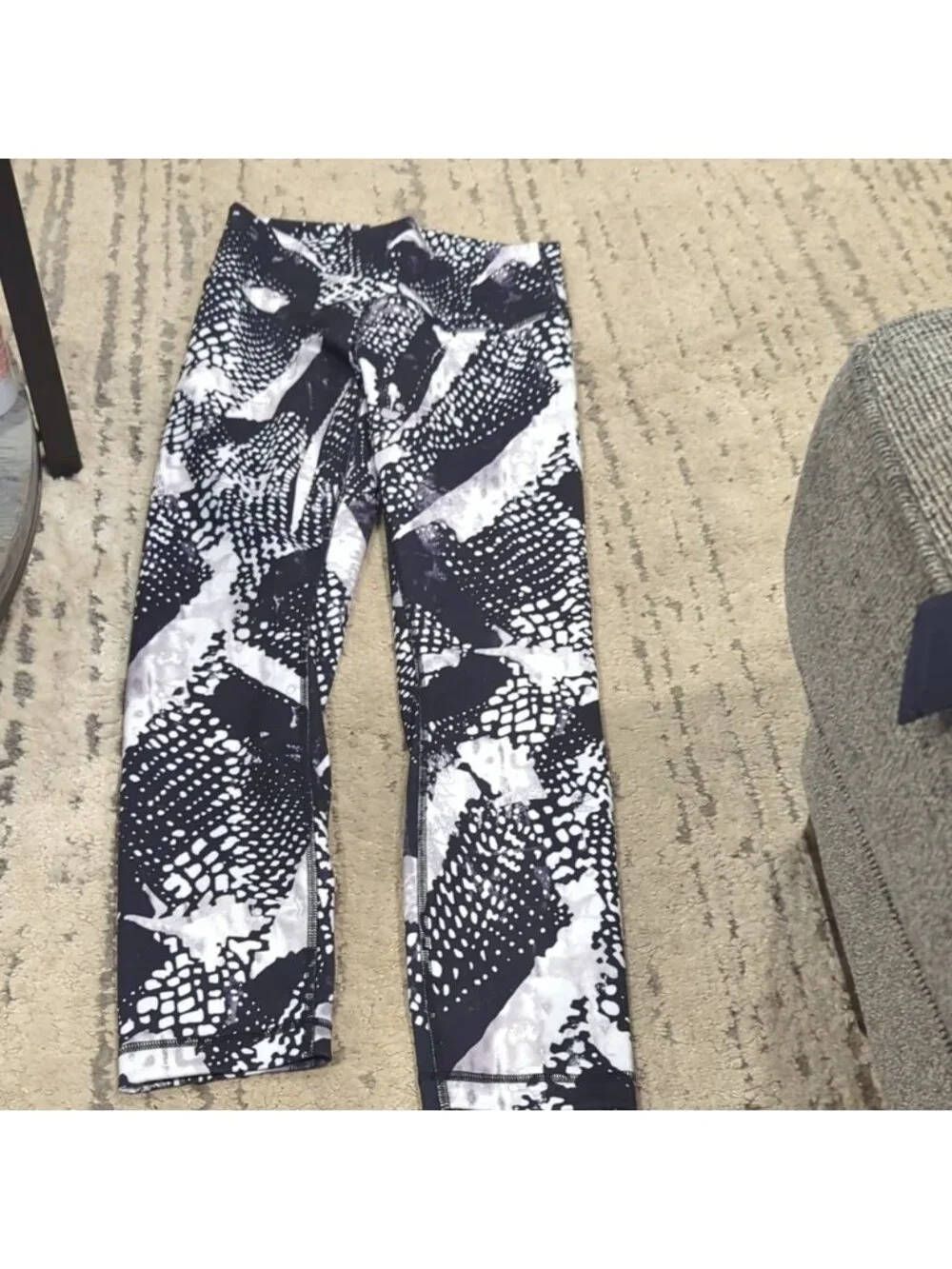 Lululemon High Times Pant  Luon Static Mist White Black